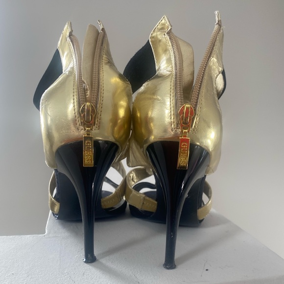 Guess Shoes - Picture 3 of 4